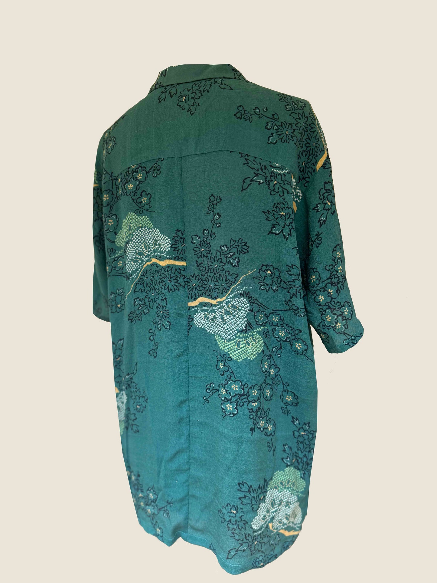 Summer Green Resort Shirt(Size.Medium)