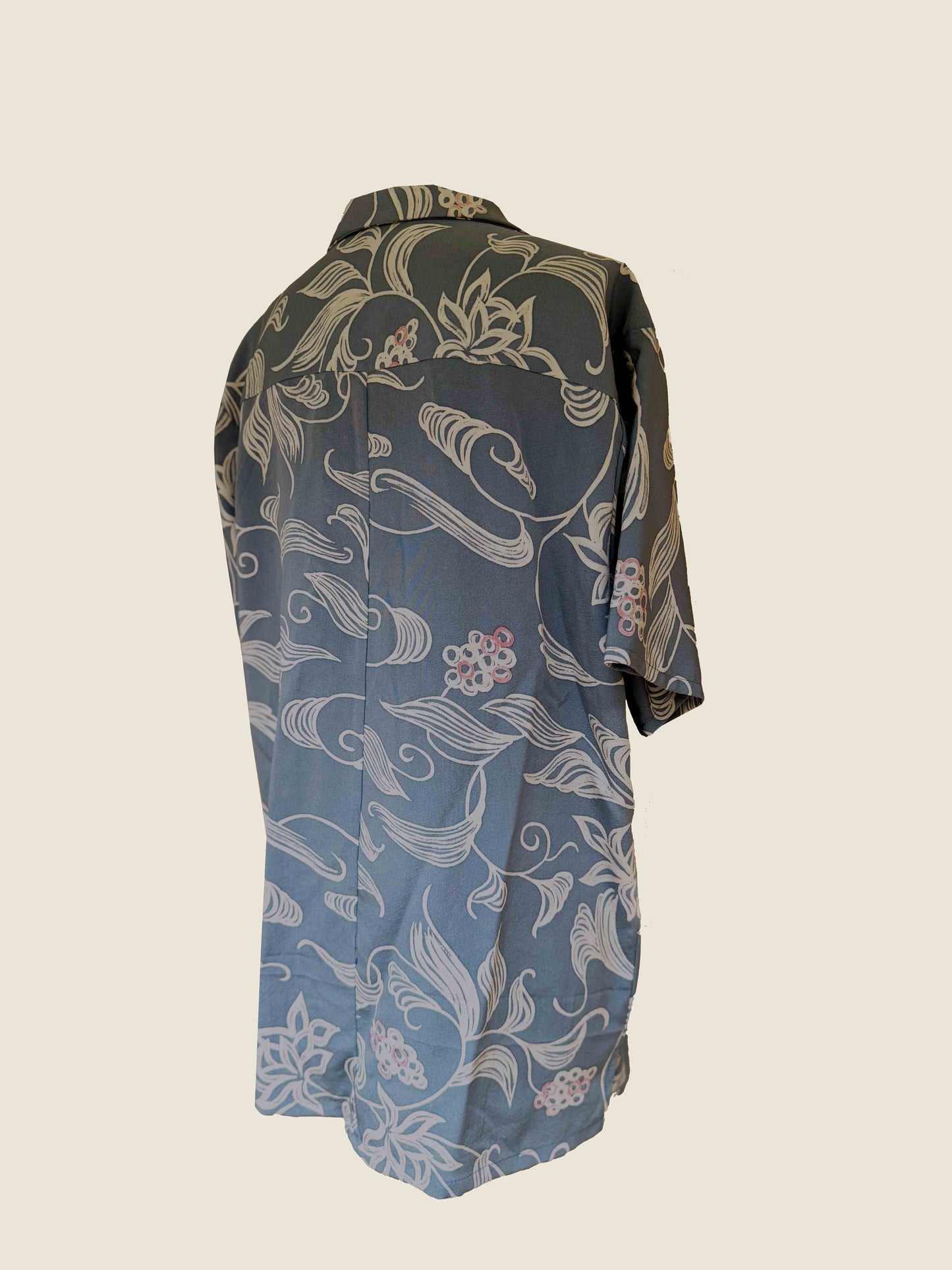 Triennial Ivy Resort Shirt(Size.Large)
