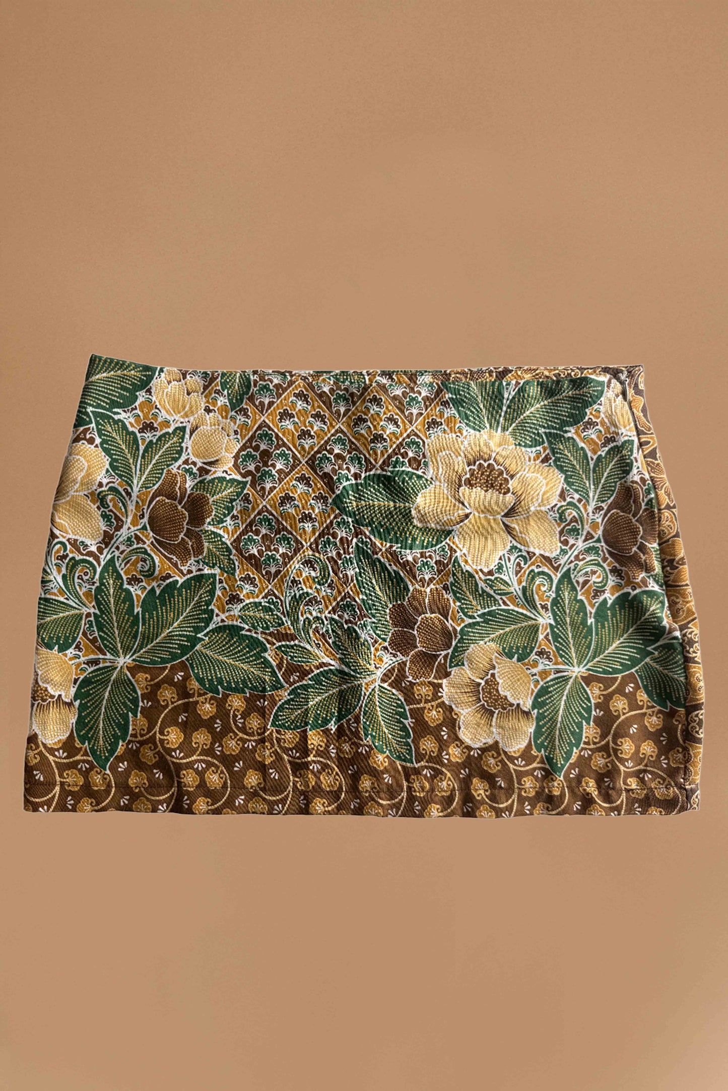 Brown Botanical